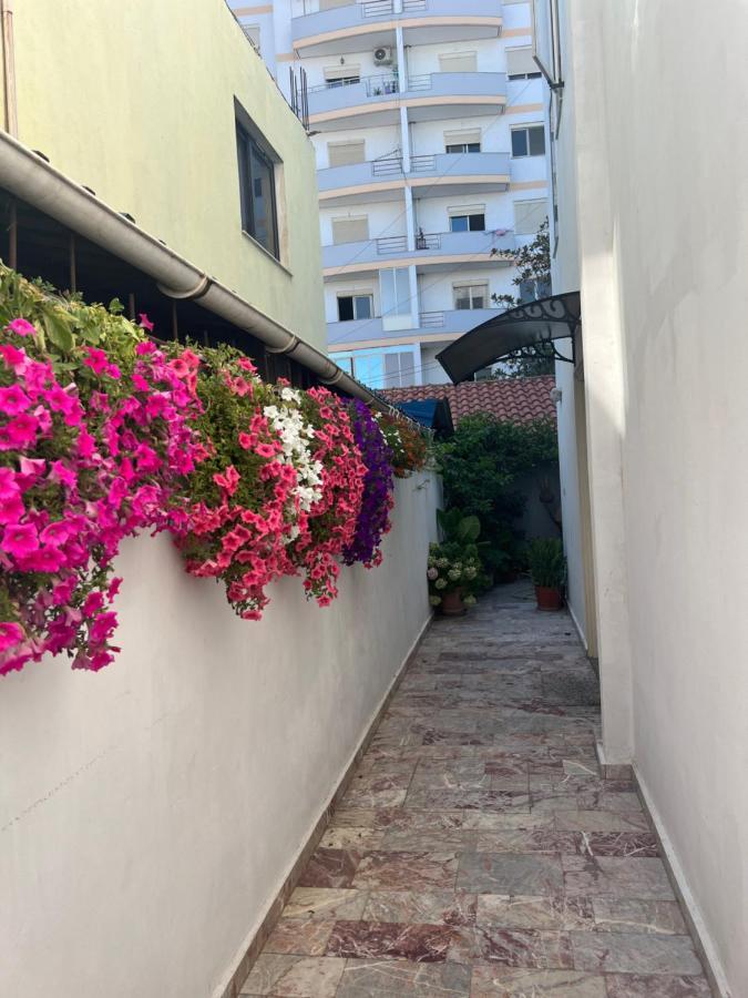 Guesthouse Cami دراس المظهر الخارجي الصورة