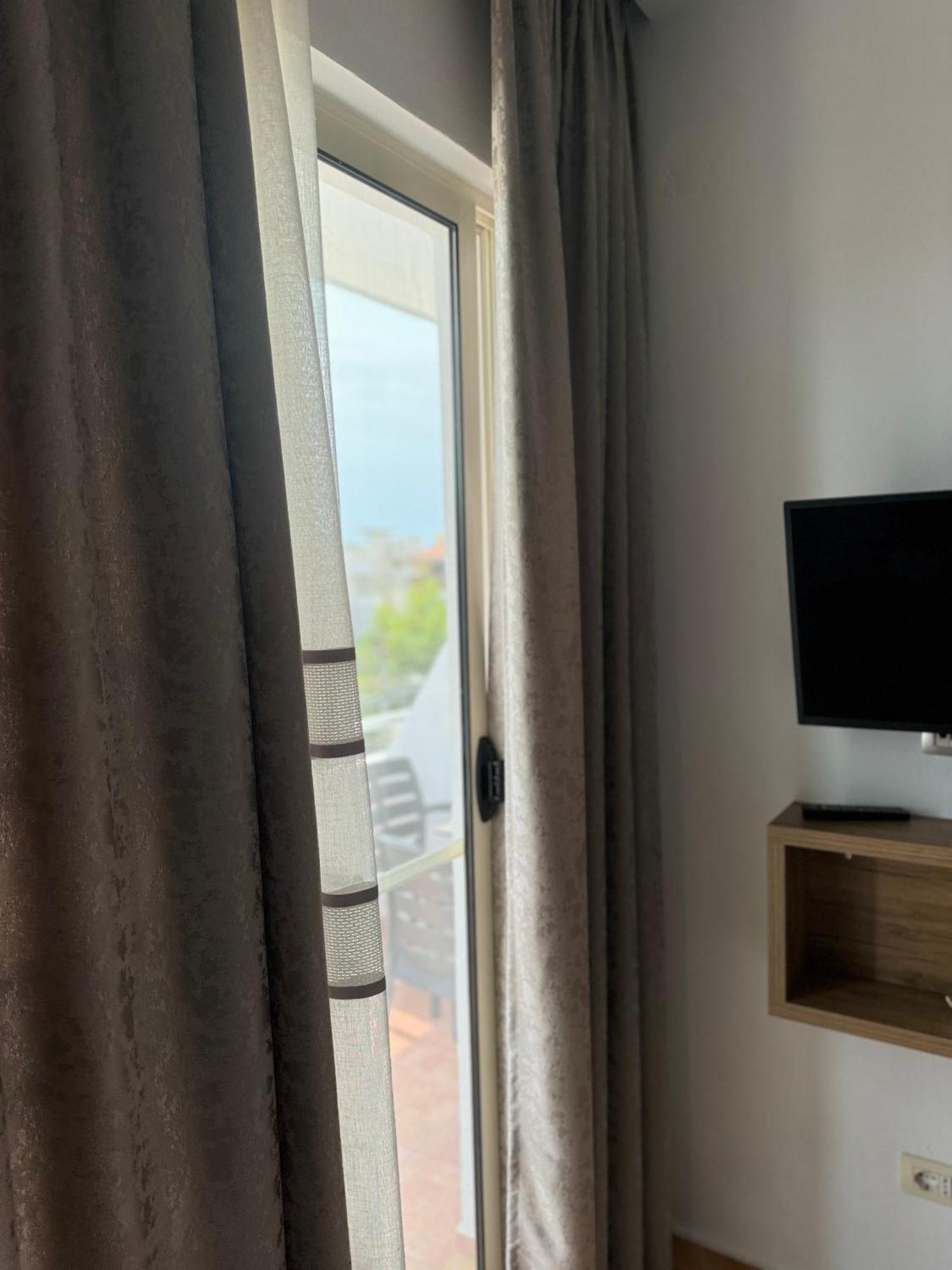 Guesthouse Cami دراس المظهر الخارجي الصورة